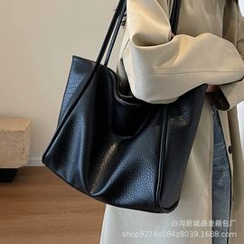 女士斜挎包;托特包;女士单肩包