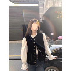 小香風の黒いベストのシャツの2つのセットの女性の秋の韓劇の女性の主人は重ねて内を着てシャツのスーツの女性を打ちます。
