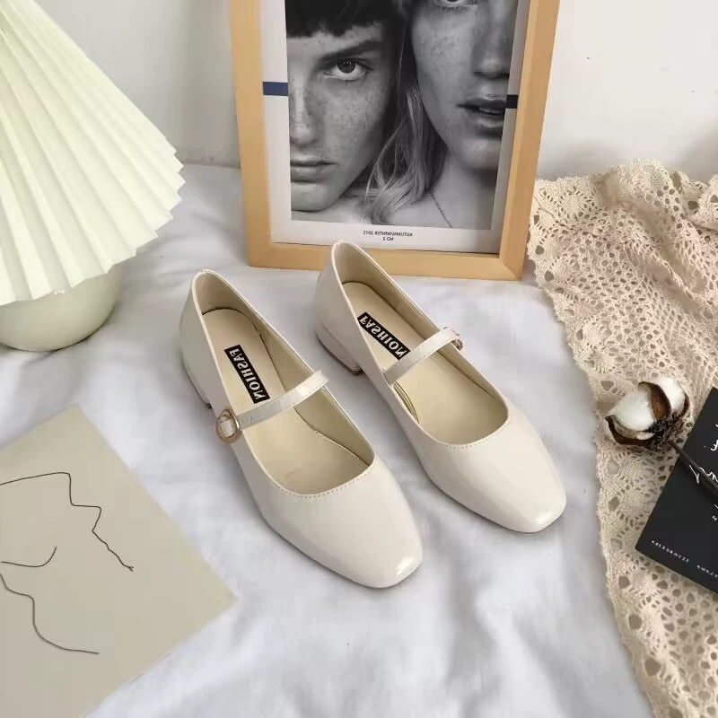 Ретро квадратные туфли Мэри Джейн 024 новая весна и осень корейская версия нежная фея стиль толстый каблуки и туфли с одним ртом женские 2