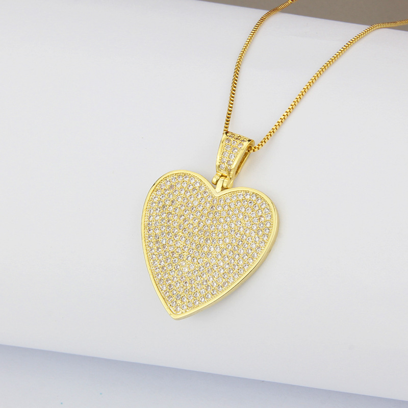 Wholesale Jewelry Full Diamond Heart-shaped Pendant Copper Inlaid Zircon Necklace Stonihaojewelry display picture 2