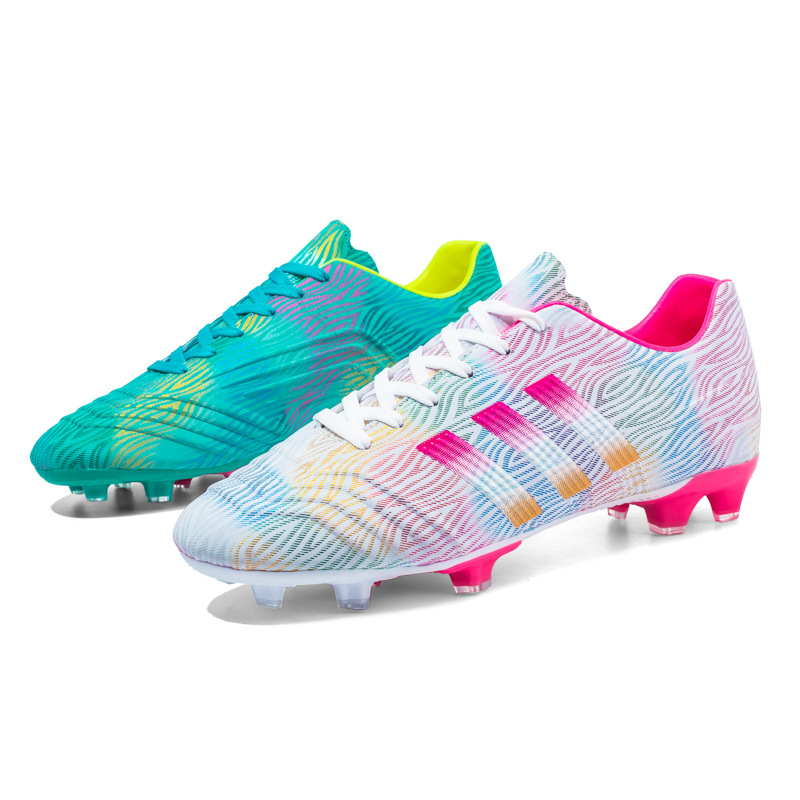 Zapatos de fútbol profesional uñas largas adultos hombres y mujeres estudiantes de primaria y secundaria adolescentes TF antideslizante resistente al desgaste popular zapatos de fútbol