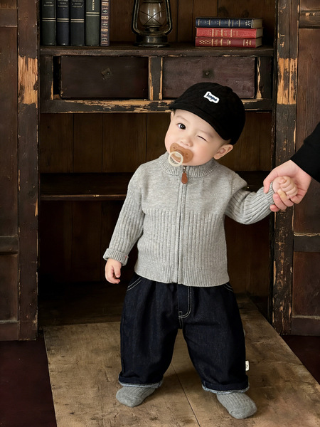 Spring children's cardigan