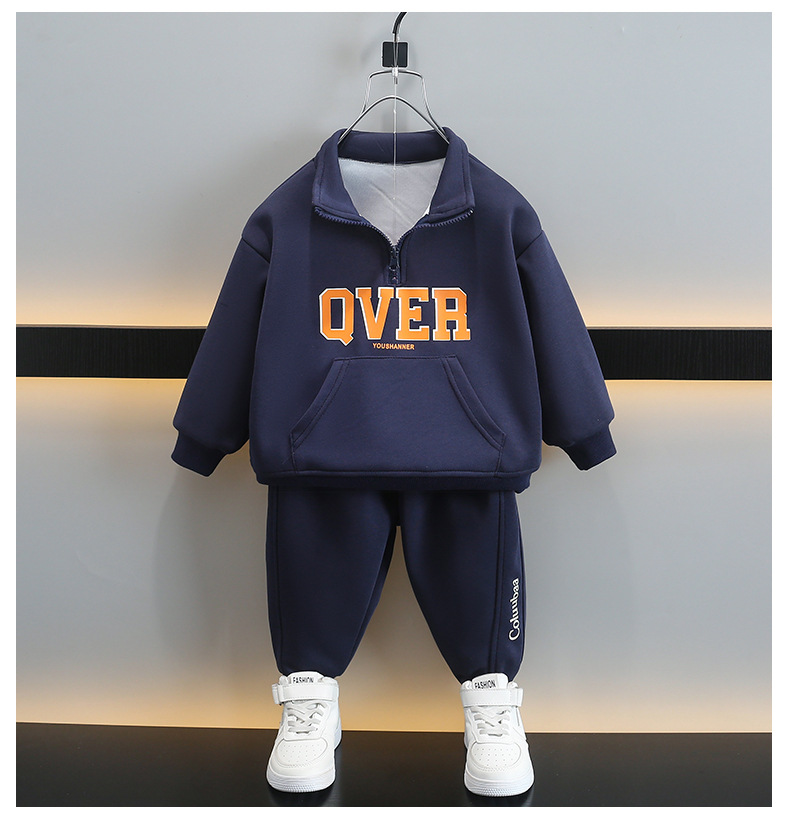 e autunno 2024 Nuovo set di due pezzi alla moda primaverile per bambini, abbigliamento sportivo per bambini alla moda_voghion.com