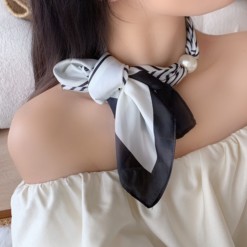 Bufandas de seda de alta calidad primavera y verano estilo europeo y americano patrón de impresión multipropósito seda simulada decoración bufandas de seda cinturón de pelo