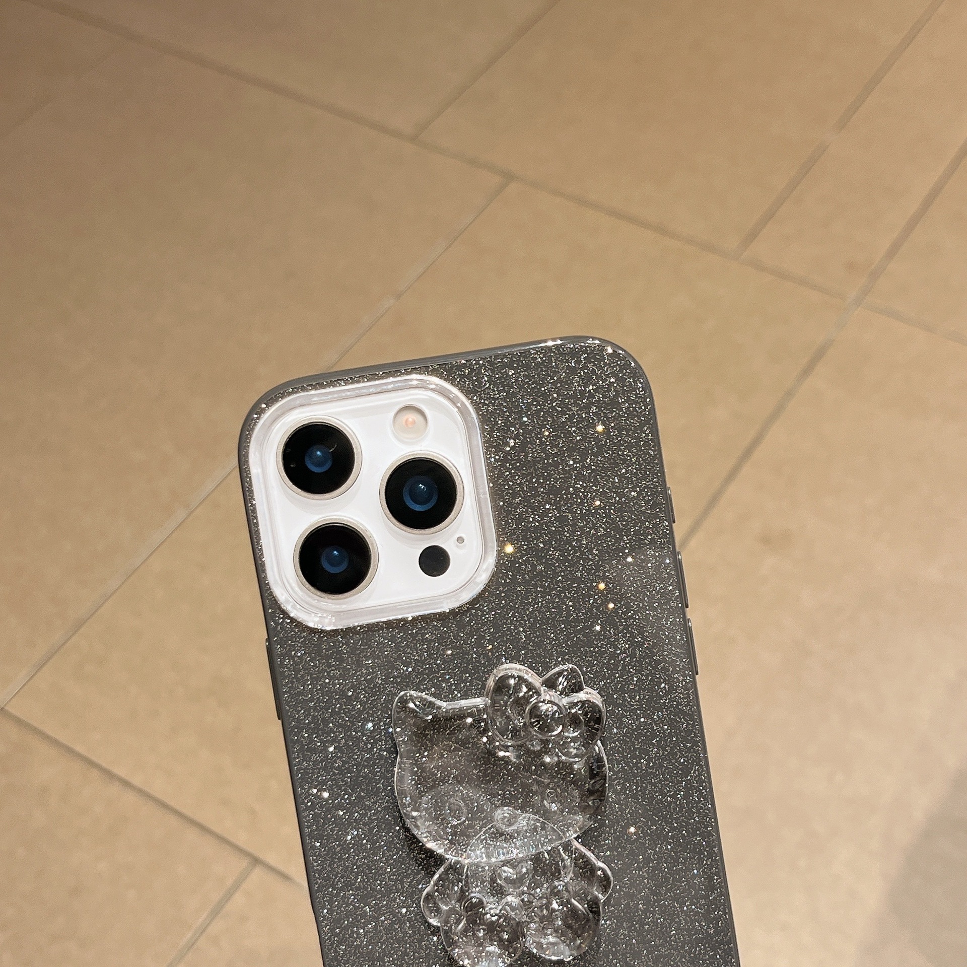 26E6BD66-FDF2-418F-8153-01F1E0