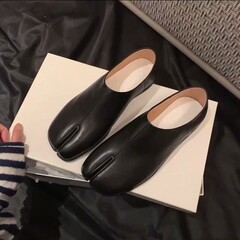 牛皮版~卡顿剧院~真皮猪蹄分趾鞋深口平底乐福鞋女单鞋
