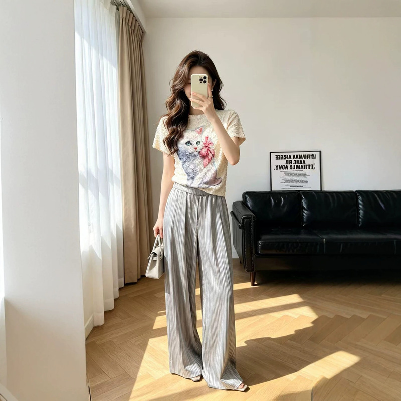 2026 Summer Issey Miyake Style Pleated Top for Women, Loose Fit, Slimming, Round Neck, Versatile, Everyday Short-Sleeve Pullover T-Shirt