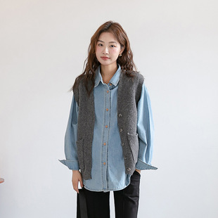 2023 autumn and winter maternity clothes Korean style short maternity sweater vest sleeveless top outer wear bottoming fashionable mummy
