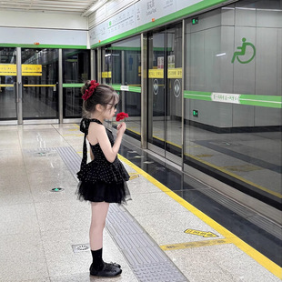 2025ļ¿ nͯb ŮͯL첱²c͹żȹȹ