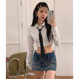 酷辣妹y2k女团风短款小心机露腰jazz跳舞上衣学院风白色jk衬衫女