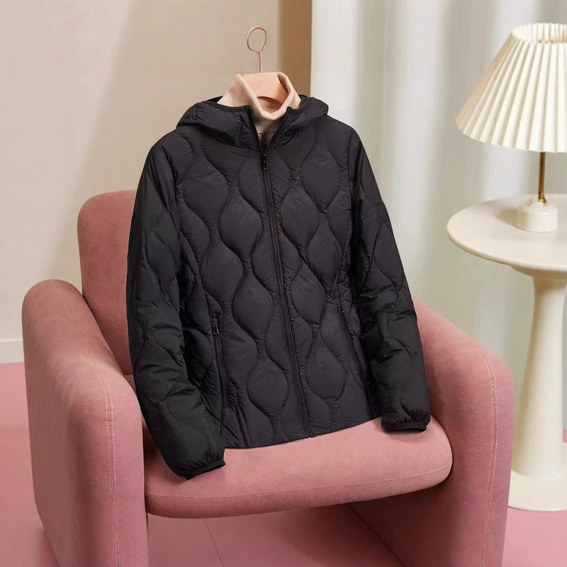 Autumn and Winter New Short down Jacket for Women with Hood, Lightweight White Duck Down, Casual Inner Wear or Outerwear, Slim Fit, Flattering and Lightweight