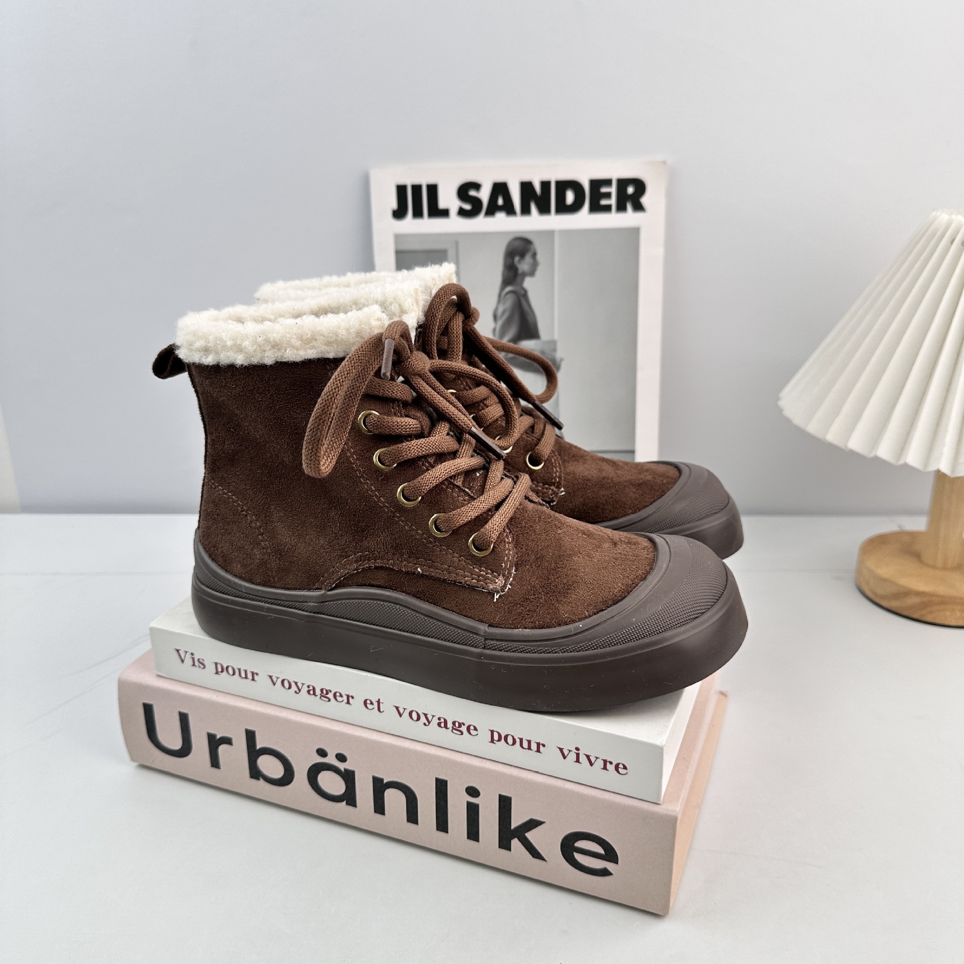 Yuanbo 2025 zapatos de algodón de invierno para mujeres, zapatos de skate de lana de alto alcance coreano, zapatos cálidos y casuales de mujer