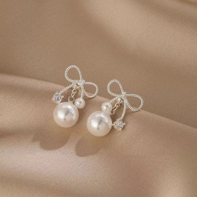Cubic Zirconia And Pearl Stud Earrings, Delicate And Versatile For Work, Commute And Daily Wear. Hypoallergenic, Tarnish-resistant And Durable For Lon_voghion.com