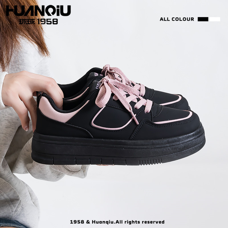 Universal Black and White Panda Casual White Sneakers for Women 2026 New Summer Thick-Soled Versatile Breathable Student Sneakers Universal Black and White Panda Casual White Sneakers for Women 2026 New Summer Thick-Soled Versatile Breathable Student Sneakers