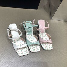 �tɫ������Ь������ŮЬ2024�����¿�\��С���OӋ�м������|��Ь