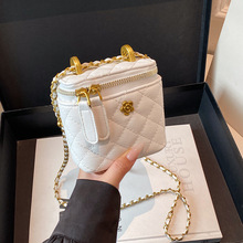 �羳Ů���ﶬ�¿�߼���С���L���朗lб����μ�ڼtˮͰ��bags