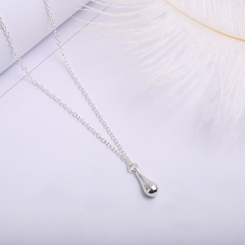 실버 싱글 펜던트(체인은 포함되지 않음)