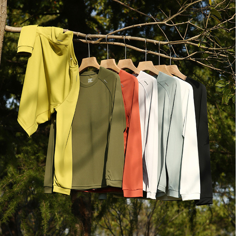 Great Value for Money! Quick-Drying and Breathable! Skin-Friendly and Highly Elastic! New Men's Outdoor Sports Base Layer T-Shirt