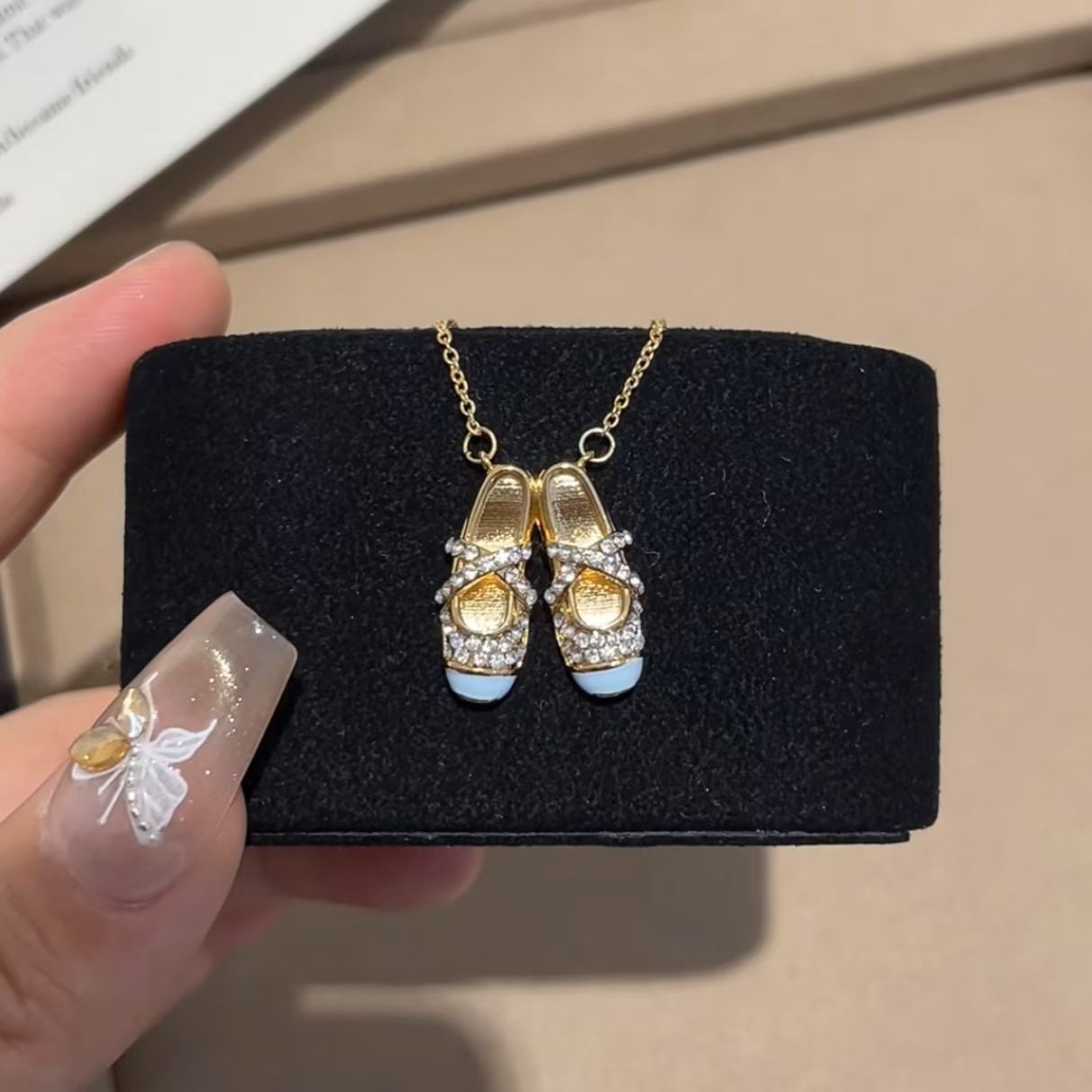 Ballet Shoes Necklace Exquisite Elegant High-End Trendy Necklace Clavicle Chain O Chain