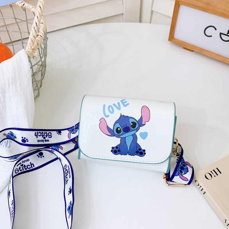 화이트 LOVE 스티치