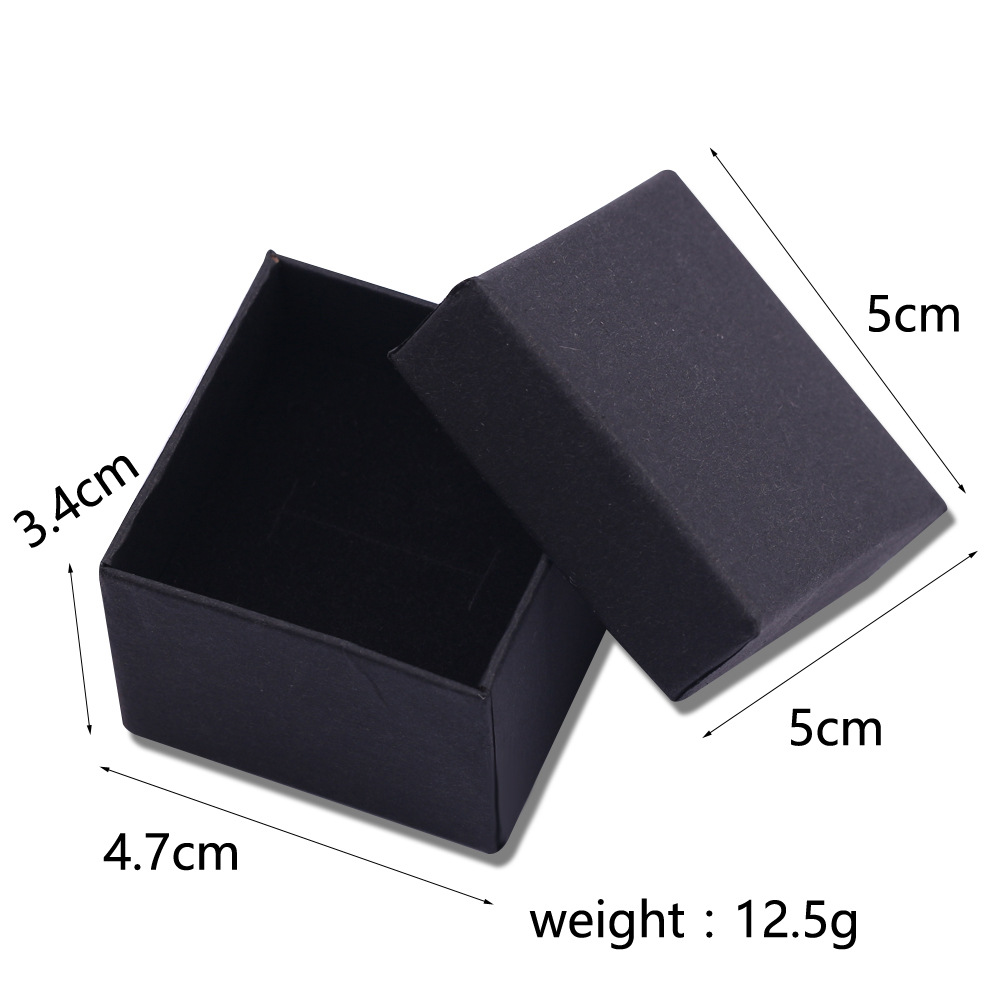 2019 nueva personalidad europea y americana triángulo punta de lanza hombres de aleación vintage flecha COLLAR COLGANTE ventas directas de fábrica