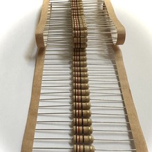 铁线CP线碳膜电阻1/2W(小型化1/2WS)，±5% ，10欧-1M欧
