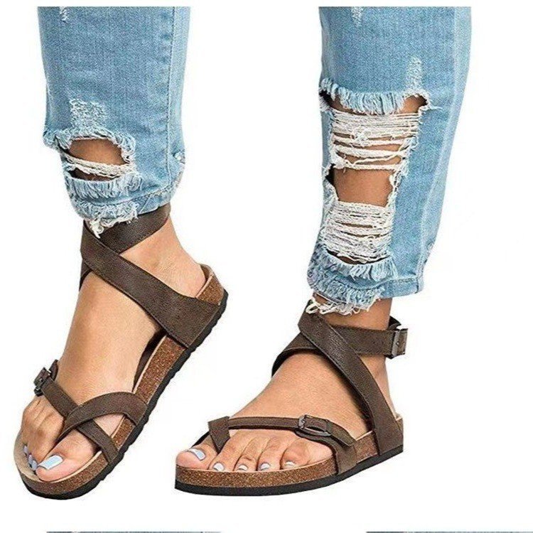 Large size flat bottomed beach sandals, women's straight line buckle toe loop, solid color casual fish mouth sandals_voghion.com