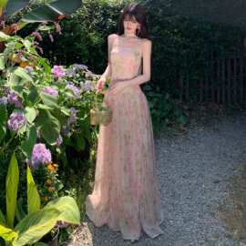 云南大理度假风法式粉色碎花抹胸连衣裙沙滩仙女裙绝美A字长裙子