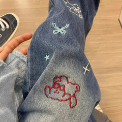 アメリカのレトロな子犬の刺繍の青いストレートのジーパンの女性の2025年の春と秋のゆったりしているレジャーの広い足のズボンの潮