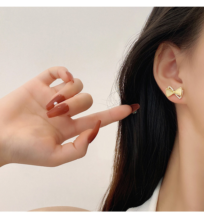 Fashion Geometric Heart Shape Bow Knot Copper Inlay Artificial Pearls Rhinestones Opal Earrings 1 Pa