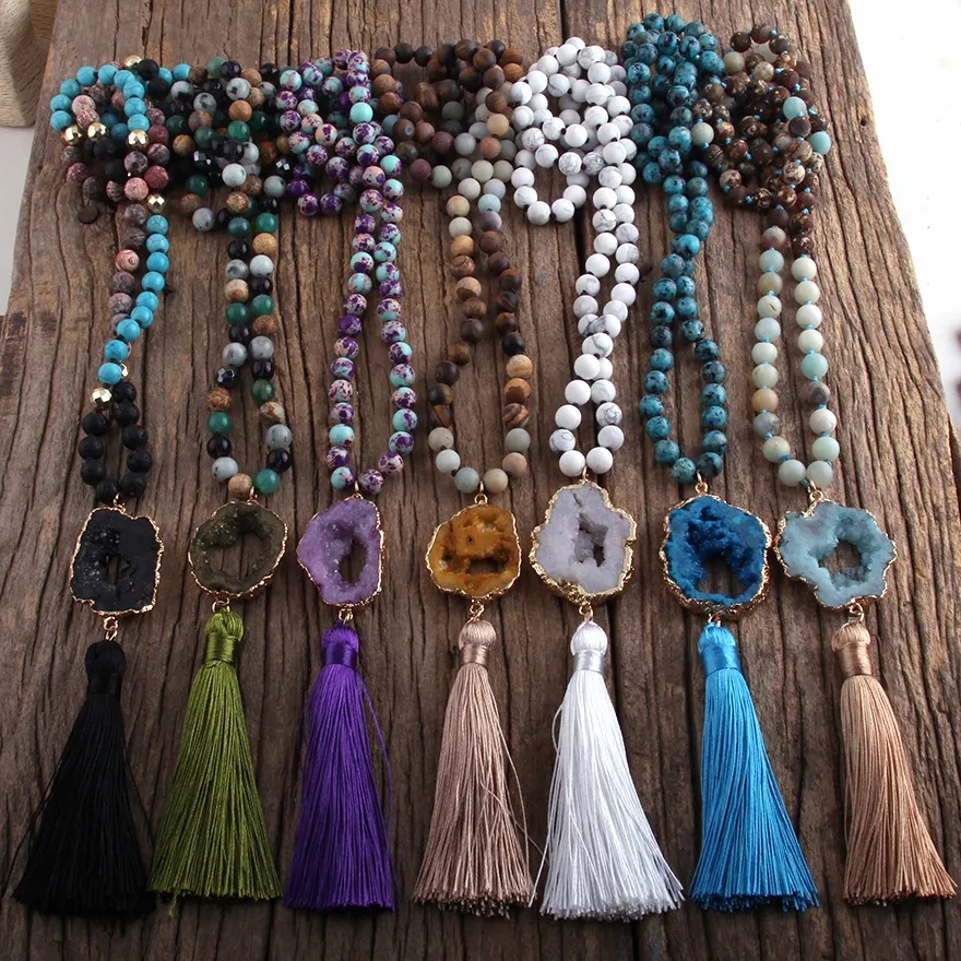 Ethnic Style Water Droplets Semi-Precious Stone, Glass, Crystal Cluster Beaded Tassel Plating Unisex Pendant Necklace display picture 7