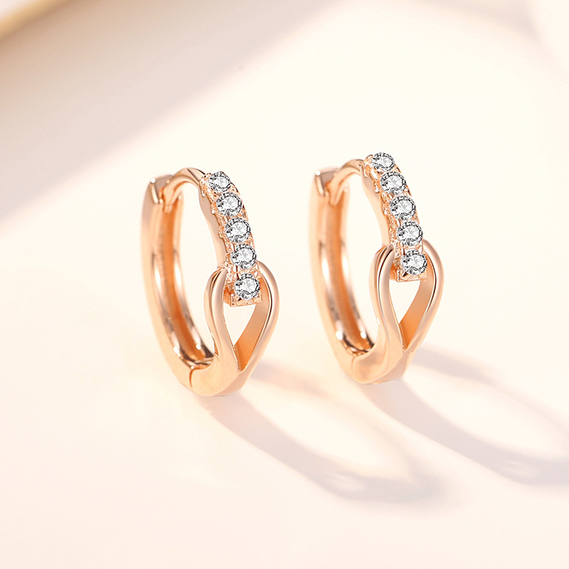 Luz de lujo círculo geométrico elegante pendientes de plata esterlina S925 pendientes redondos incrustados en diamantes de moda todo partido nicho sentido del diseño