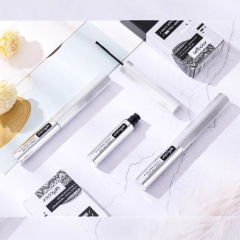 Charming Little Brush Mascara 4.5g スリム