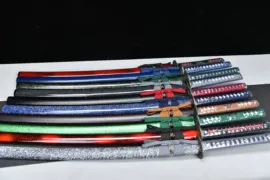 装饰刀剑;金属工艺品;家用菜刀