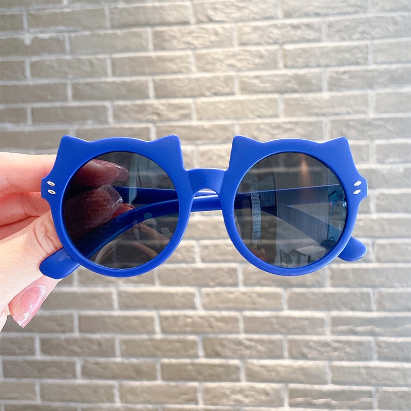 Pieza gris Marco azul oscuro