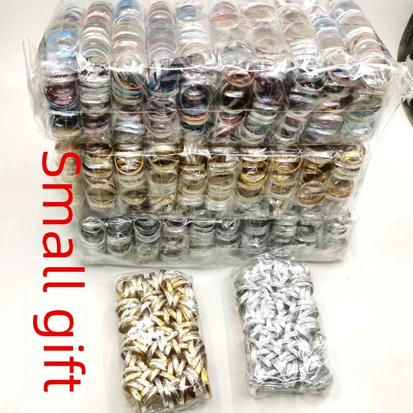 Yiwu Small Commodity Wholesale Aluminum Alloy Rings, Coin Rings, Gold and Silver Rings That Do Not Fade, Cheap Street Vendor Gifts