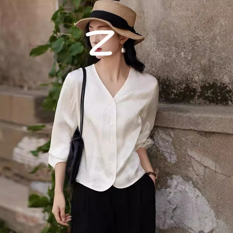 Light Acetic Acid Glow Sense Artistic Texture Satin Acetic Acid Shirt V-Neck Lightweight Shirt Coat Women