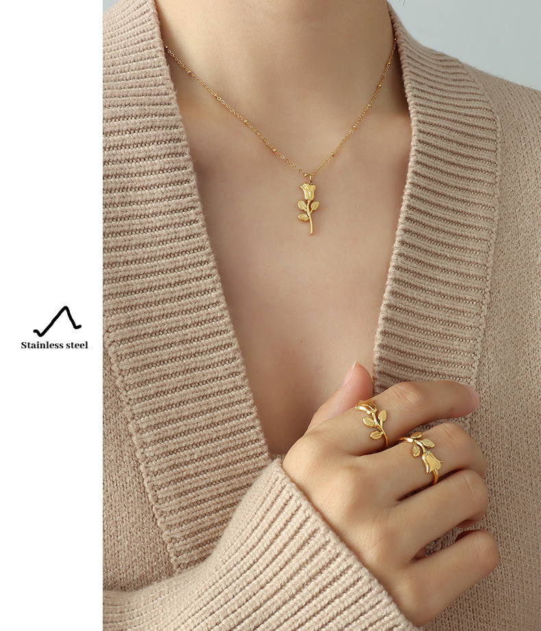 Korean fashion rose flower ring necklace titanium steel jewelry wholesale