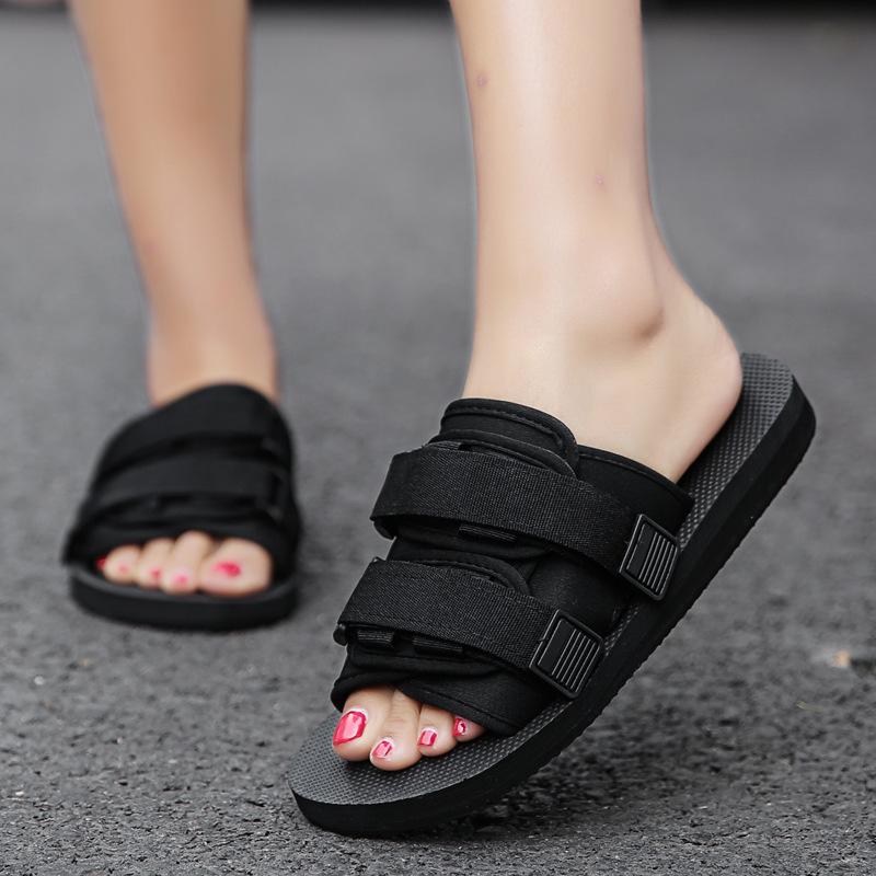 Sandalias de hombre para hombre 2025 talla grande verano deportes coreanos estudiantes usan sandalias de playa al aire libre transfronterizas en stock