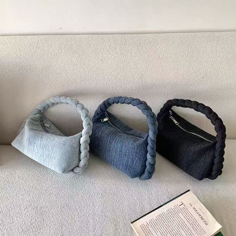Korean woven twisted denim underarm fashion chain handbag single shoulder crossbody dumpling bag trend_voghion.com