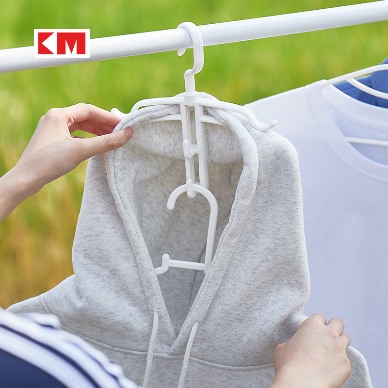 Km 1186 Simple Plastic Seamless Clothes Hanger for Drying Hoodies and Sweatshirts