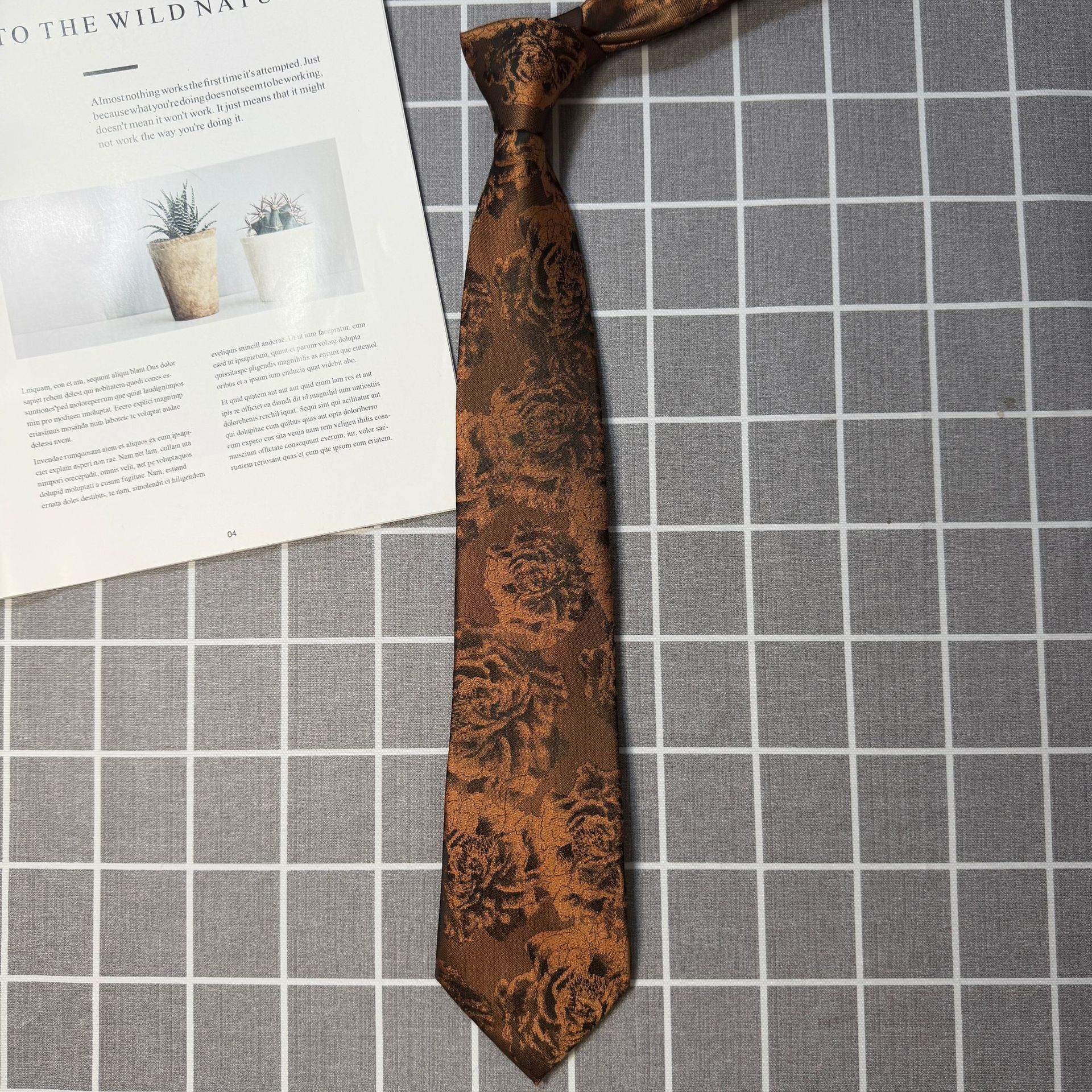 Vintage herrslips med blommönster formell accessoar_voghion.com