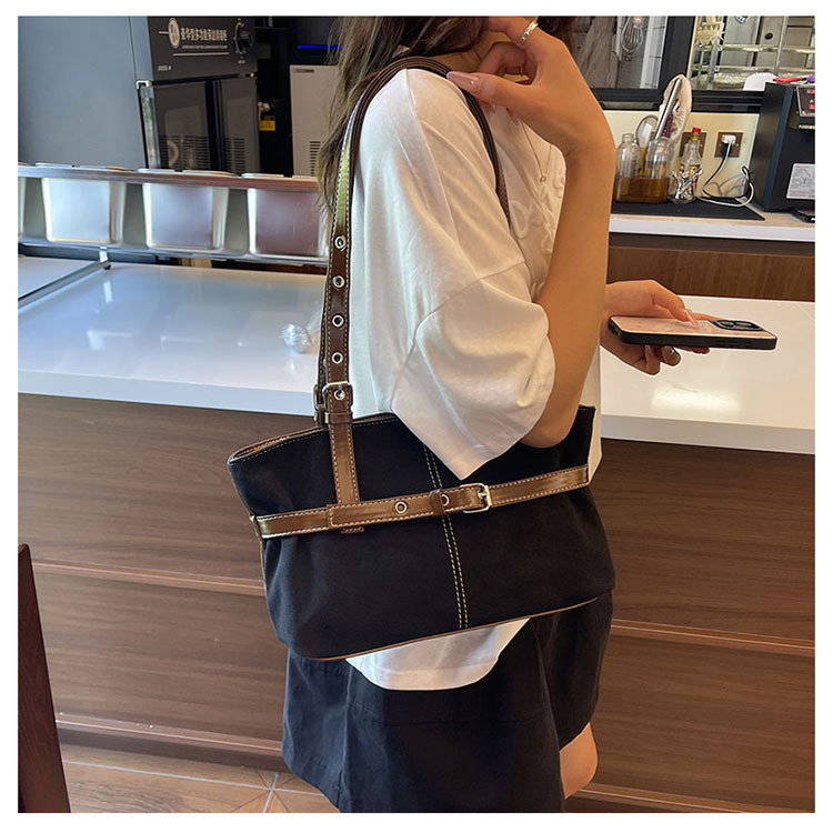 Belt Detail Suede Texture Zip Shoulder Bag 25