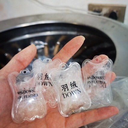 PVC duck down inflatable tag, down inflatable label, ready-made cocoon bubble tag, cashmere, camel hair PVC duck down inflatable tag, down inflatable label, ready-made cocoon bubble tag, cashmere, camel hair