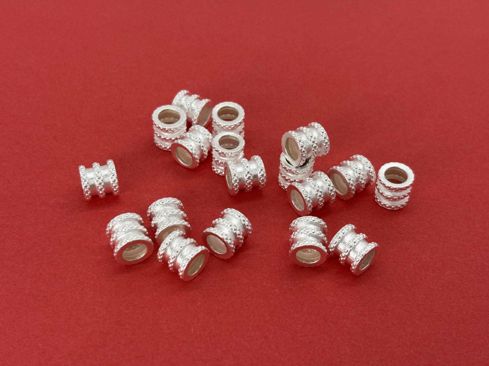 999 Pure Silver Small Waist-Shaped Fortune Beads, Pure Silver 3D Craftsmanship Loose Beads, Spacer Beads, DIY Silver Jewelry Accessories, Braided Rope Bracelet, Hand String Bracelet