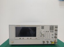 ����Agilent���݂�E8257D ��̖�l�����l��250k��67G �̓r���N���]