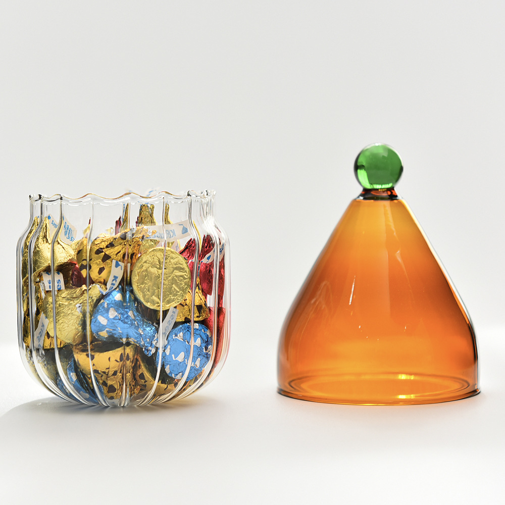 Tarro de dulces de sombrero navideño Tarro de dulces de colores de alto valor con tapa Botella de almacenamiento de cocina Taza de caramelo Decoración creativa