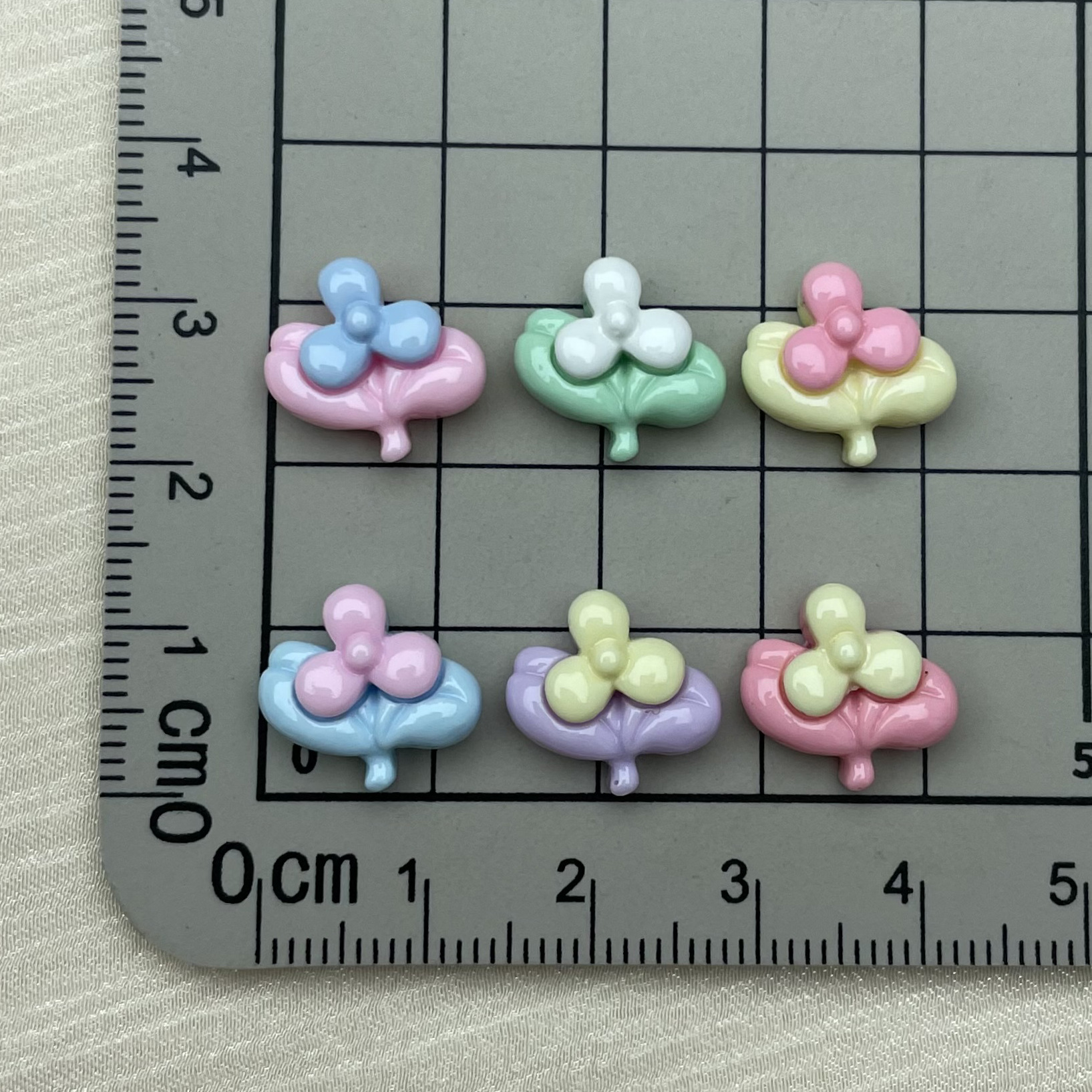 Campana nota nuevo Mini tamaño pequeño brillante resina accesorios horquilla teléfono Shell espárragos accesorios de uñas material pegatinas