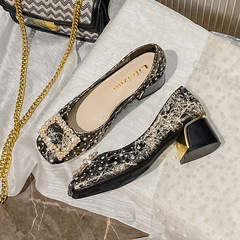 珍珠法式粗跟中跟單鞋女2023年流行新款秋季百搭大碼女鞋41-43