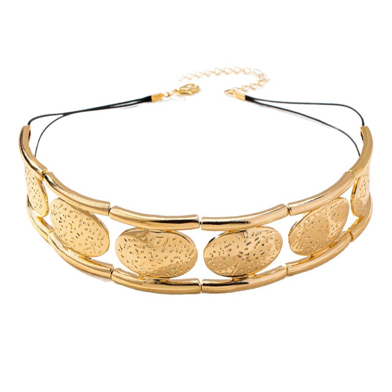 Goldene Ovale Anhängerkette Für Damen Im Retro Design Mit Muster_voghion.com